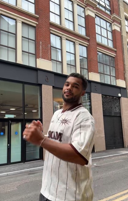 Yasmin Savage, Love Island star, outside.