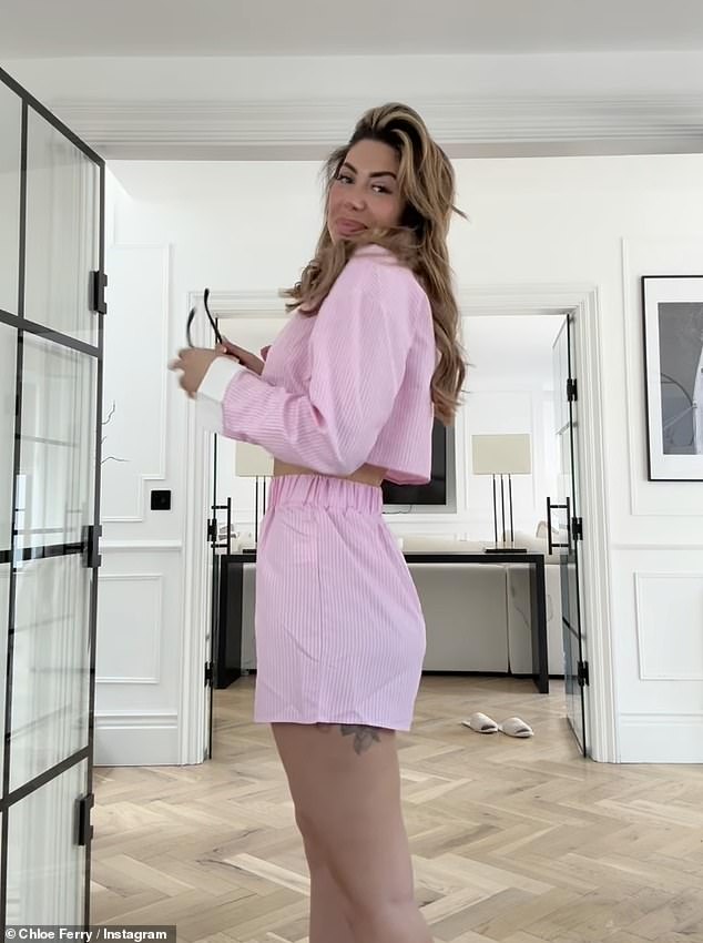 The following clips saw Chloe beaming in joy while donning bikinis and figure-hugging sportswear as she turned her back to the camera to display her new frame post-op and significantly reduced backside