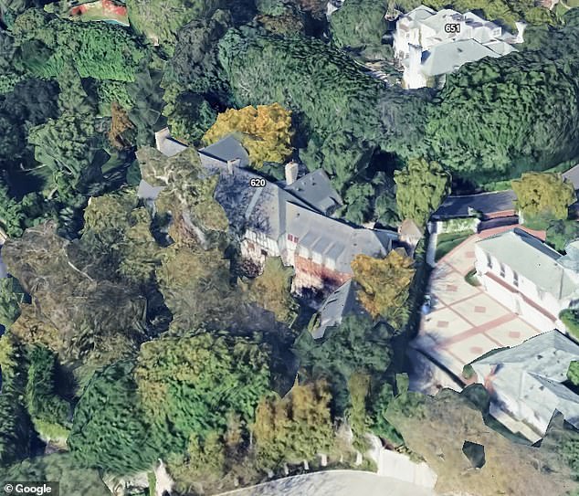 Richardson said she often visited Thomson's Bel Air mansion (pictured), which she sold for $27 million in 2023, to cook Sunday dinners with the heiress' daughter