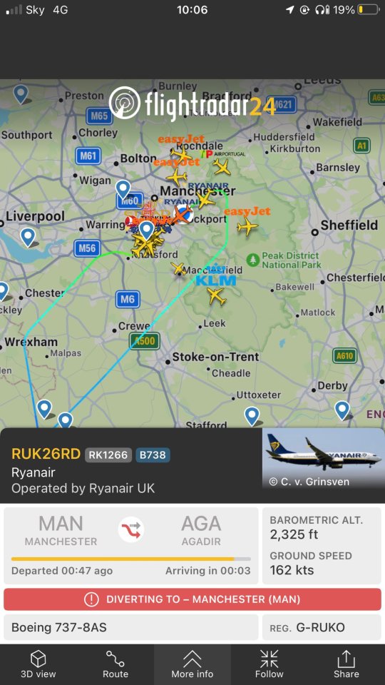 Flightradar24 screenshot showing a Ryanair flight diverted to Manchester.
