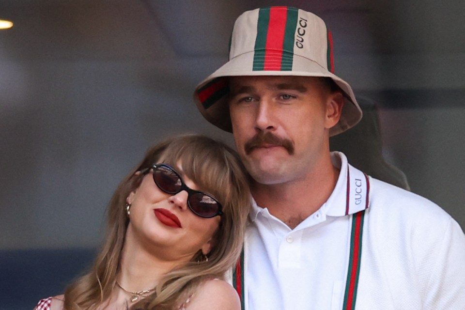 Taylor Swift and Travis Kelce at a tennis match.