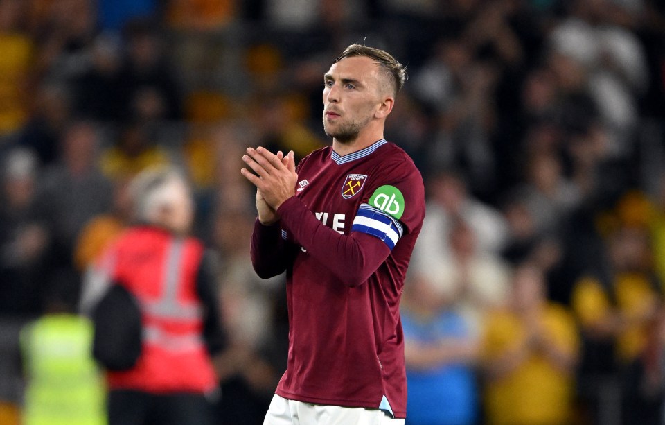 Jarrod Bowen of West Ham United applauding fans.