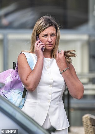 Williamson 'acted like a woman possessed'