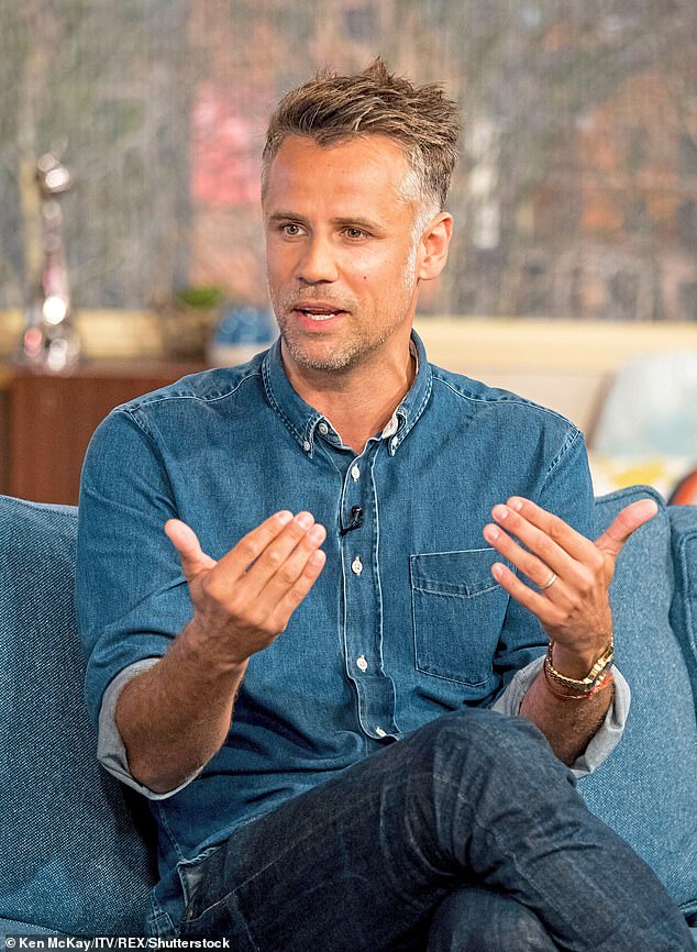 He now lives in Los Angeles with his wife Rebecca McFarland and their two children, having moved there in 2014, after leaving his presenting job on BBC 5 Live