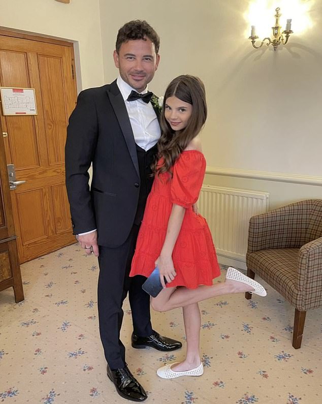 Meanwhile, Ryan Thomas is apparently focused on Scarlett's budding acting career