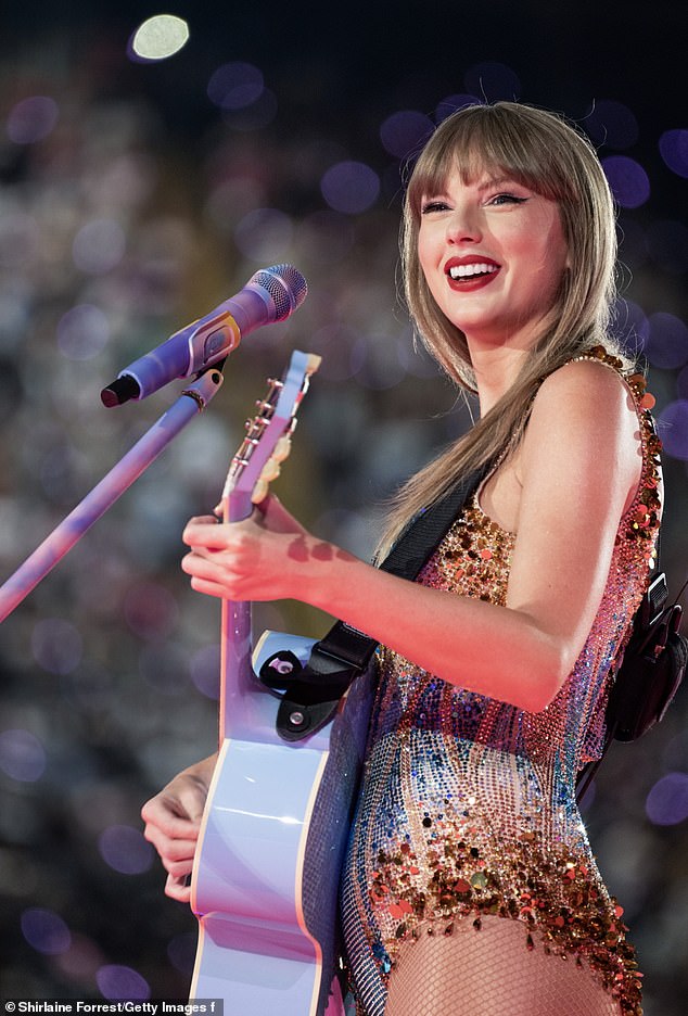 Meanwhile Taylor Swift also rented a £3K-a-night property nearby during her own UK tour