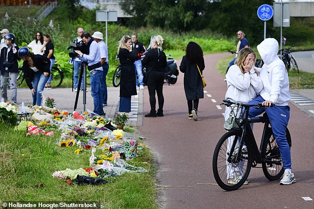Following her call with emergency services, the young woman was then brutally attacked just south of the secondary school she had recently graduated from, called Spinoza20first