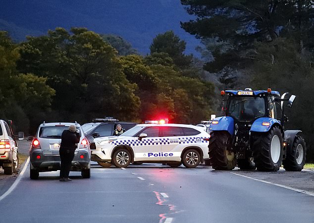 ASSIGNMENT: AUGUST 27, 2025: Porepunkah, Victoria. Police at the scene of a double homicide in Porepunkah. They are currently searching for Desmond Filby (aka Dezi Freeman). (Photo by Media-Mode/Daily Mail)
