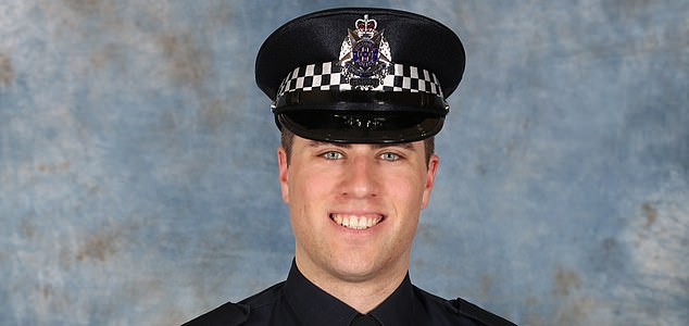 It is with incredible sadness that Victoria Police names the two officers who were tragically killed in the line of duty in Porepunkah yesterday: Detective Leading Senior Constable Neal Thompson and Senior Constable Vadim De Waart.¿