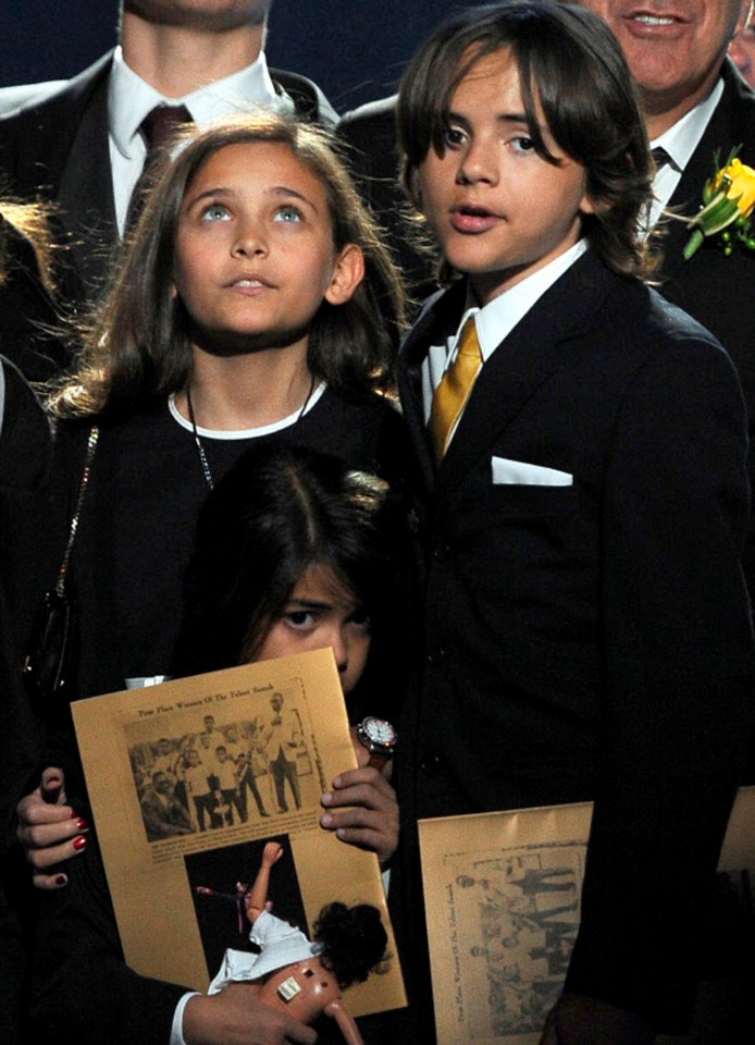 Michael Jackson's children, Paris and Prince Michael II, at their father's memorial service.