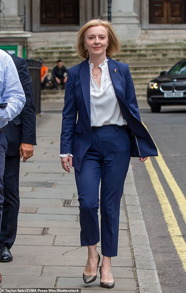 The parallels with Britain's disastrous Liz Truss budget - which spooked ministers, sent borrowing costs soaring and forced her out after just 44 days - are now dominating French politics