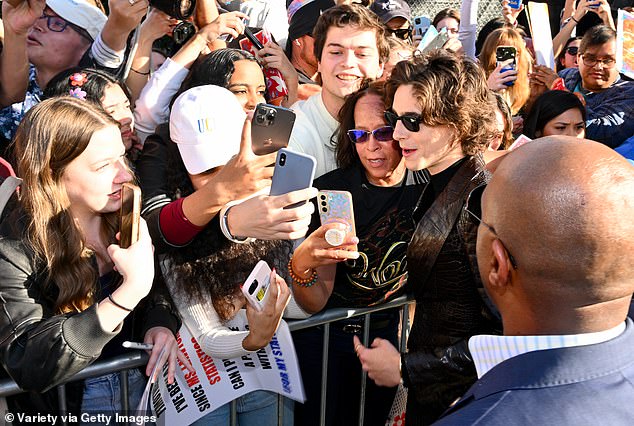 Cromer seems to hate Kylie Jenner. In her disdain, she accuses Jenner of being a 'stalker' and 'attention hogging', going so far as to blur out the beauty mogul's face in photos
