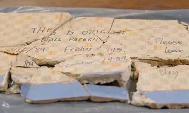 Margaret had said: ¿It would be so nice to have it back - his handwriting would be a treasure, a real treasure¿