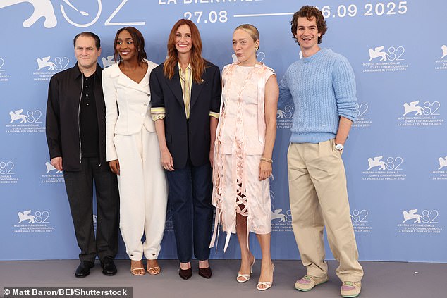 Left to right: Michael Stuhlbarg, Ayo Edebiri, Julia Roberts, Chloë Sevigny and Andrew Garfield posing at the photocall
