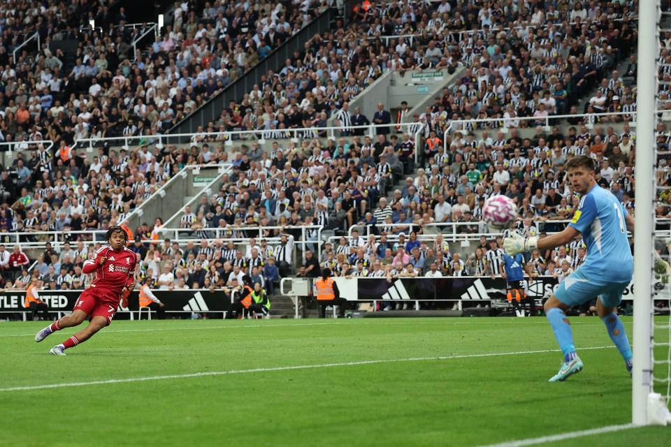 Rio Ngumoha of Liverpool scoring a goal.
