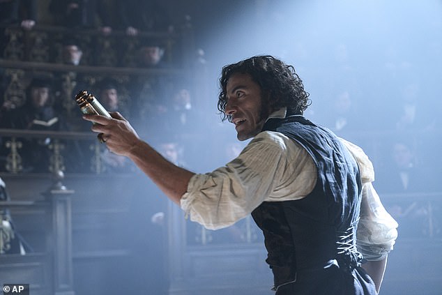Oscar Isaac as Victor Frankenstein in Frankenstein