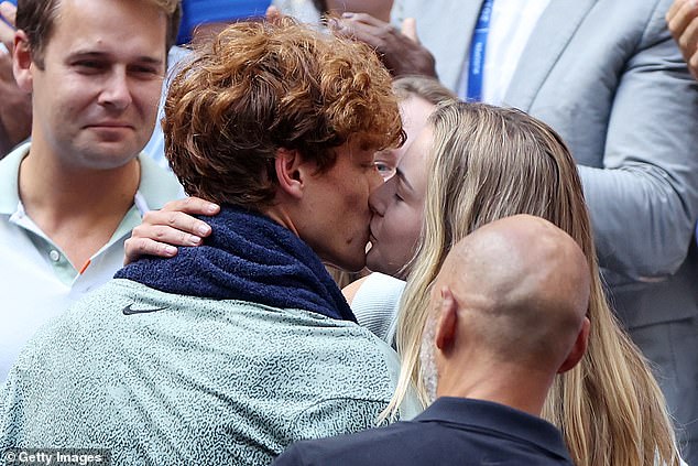 Kalinskaya kisses ex-boyfriend Jannik Sinner after he won the US Open back in 2024