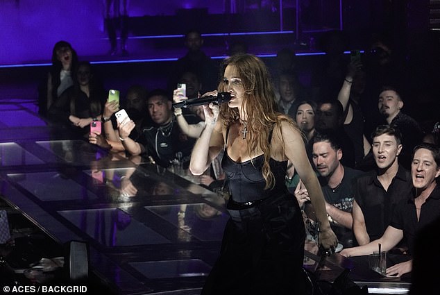 Despite the apparent awkwardness between the two on the flight to Vegas, they appeared to be almost tethered to each other at the show, as Eric was seen stopping his conversation and following Jessica after she started to walk to another part of the club at the end of the clip