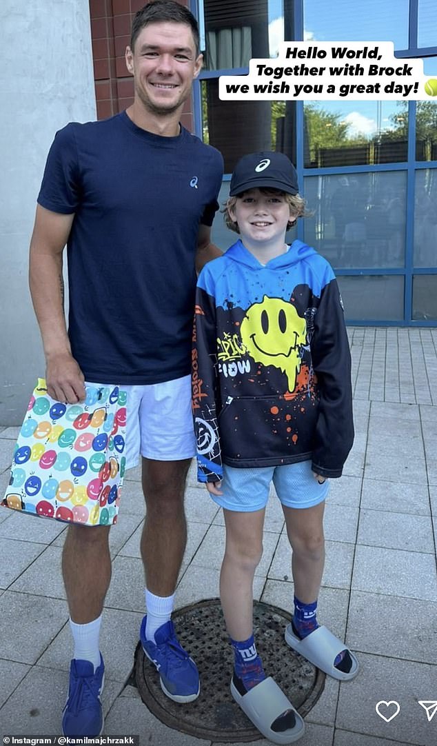 Majchrzak moved to put things right on Friday, taking to Instagram to appeal for help in finding the boy. The tennis player is pictured with the young lad after issuing his appeal