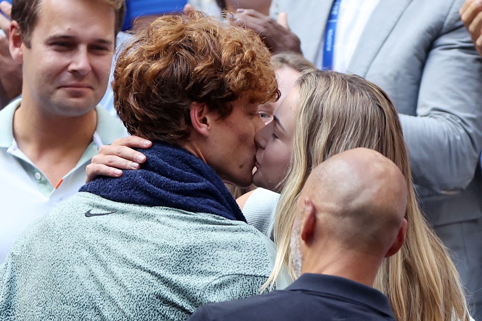 Jannik Sinner kissing his girlfriend after winning the US Open.