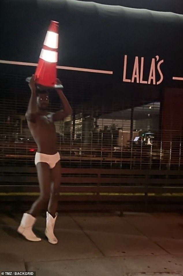The Scoop hitmaker was dressed in nothing but white boxer briefs and white cowboy boots during last week's early morning incident