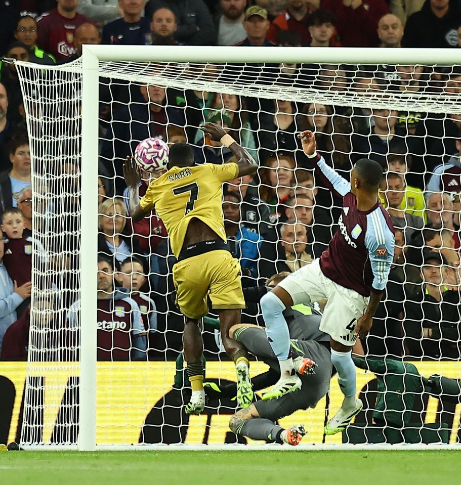 Ismaila Sarr of Crystal Palace scoring a goal.