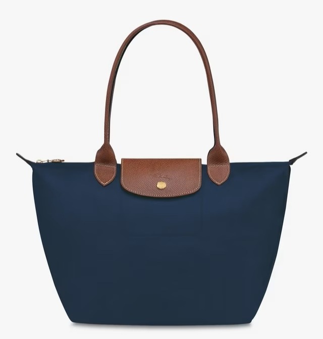 Longchamp Le Pliage tote bag in navy blue.