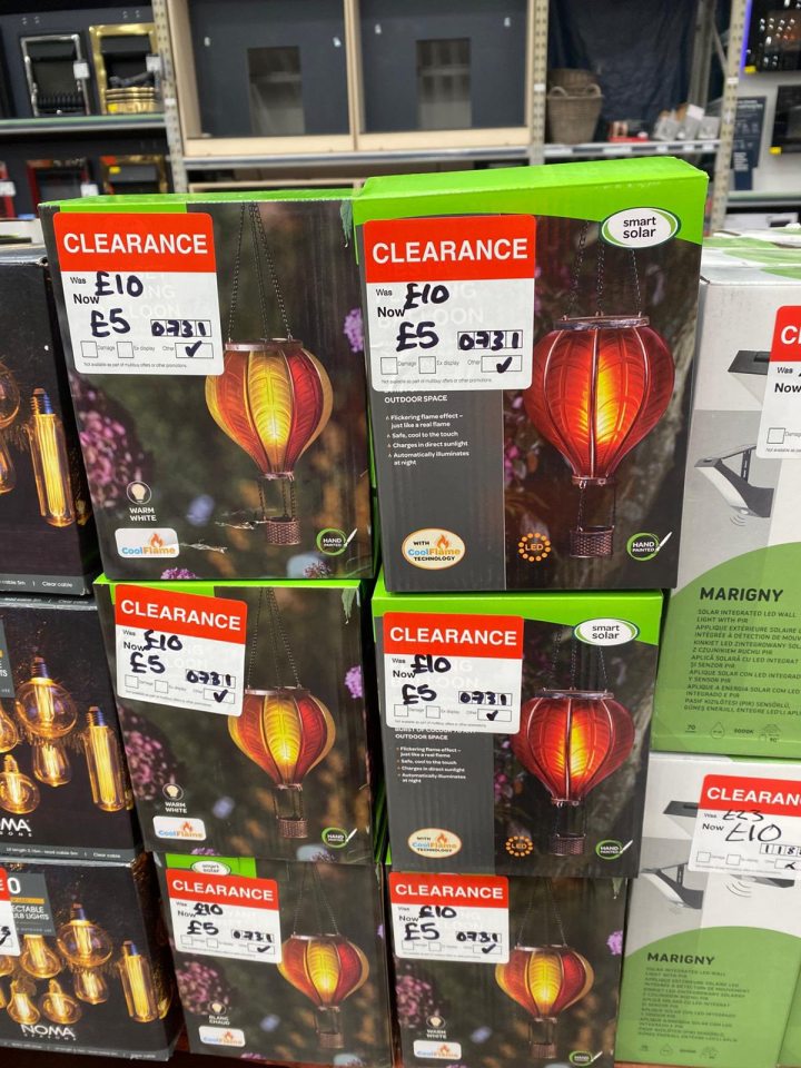 Several boxes of solar-powered hot air balloon lights on clearance for £5.