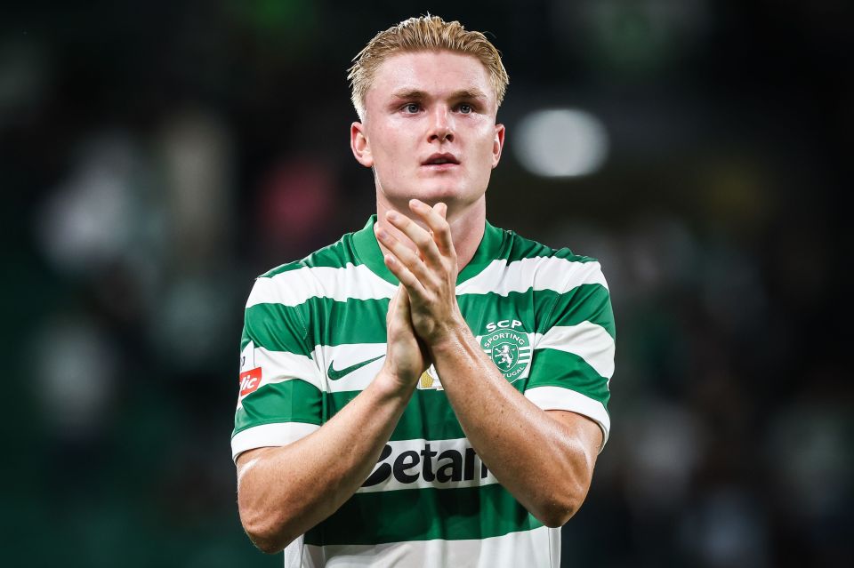 Conrad Harder of Sporting CP applauding during a football match.