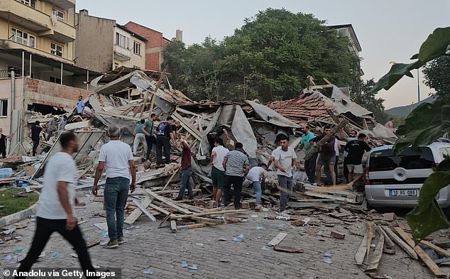 A major 6.1-magnitude earthquake has struck Turkey as buildings have reportedly crumbled to the ground