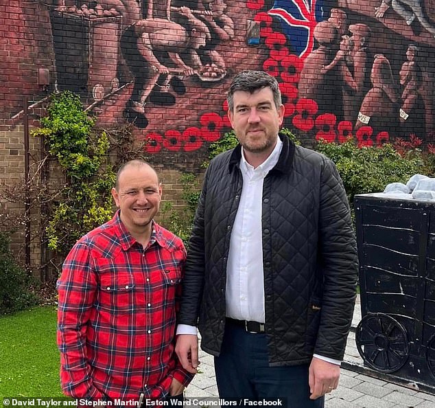 Conservative Party councillors David Taylor and Stephen Martin criticised the Labour-run council for its inaction and called for a full vermin study to be carried out