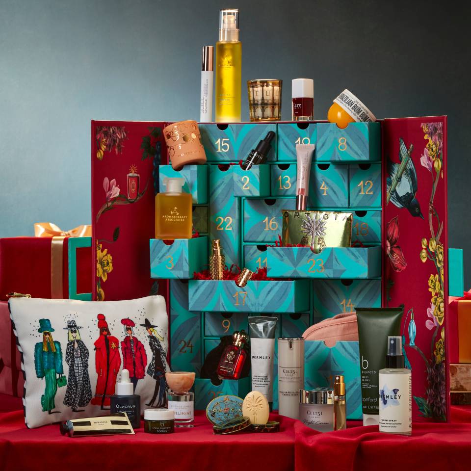 Fortnum & Mason beauty advent calendar with 24 drawers.