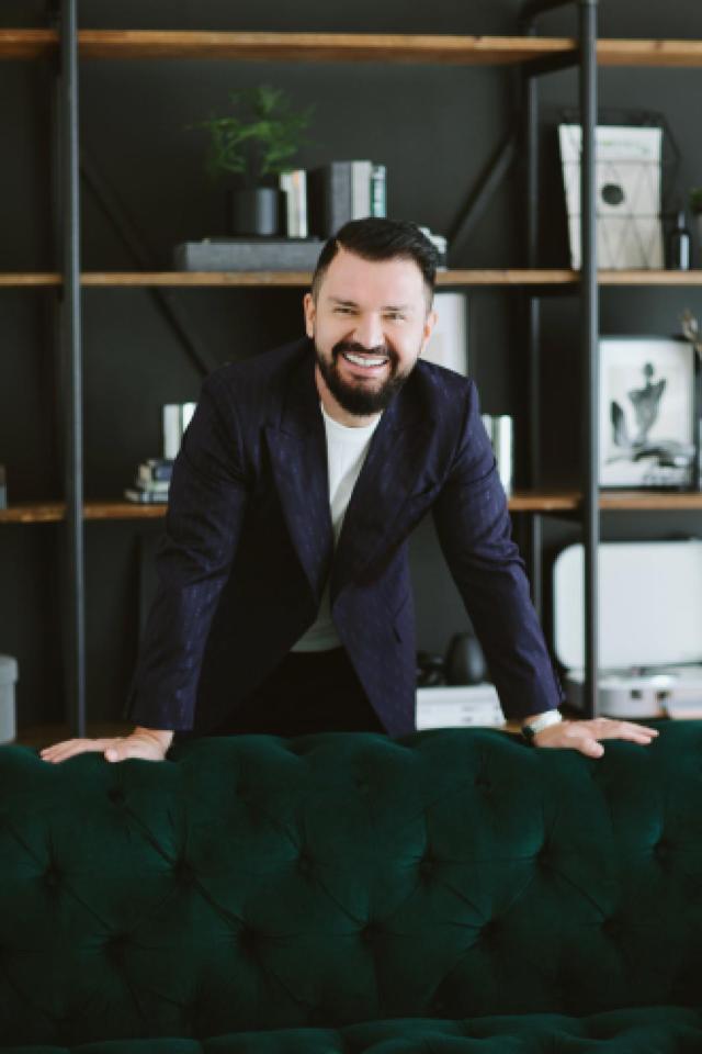 Sam Cinkir, CEO of Este Medical Group.