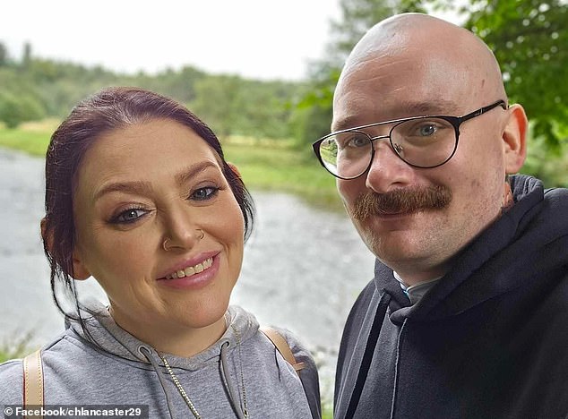 Hope Lancaster Colquhoun (pictured with her husband Dean Colquhoun) had two rows of broken teeth after losing nine stone from taking a weight loss jab