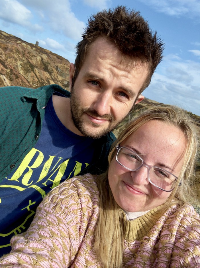 Rachel Hale, 39 and husband Lewis 35, live in a caravan in Anglesey, Wales. A couple spend just ¿330 a month living full-time on a campsite ¿ and only work two days a week. Rachel Hale, 39 and husband Lewis 35, sold their home and used their ¿30k savings to travel the UK in a campervan for a year. Now, after their funds began to run low the couple live full-time at a campsite in Anglesey, Wales, after purchasing a caravan and working on the site for the past year. Lewis is a part-time camp warden and Rachel works in a local cafe, but they both only work twice a week. Rent and bills is free and included for workers on the site, with the pair paying just ¿8 per month for gas to cook their meals with. Once the camping season ends in October, the couple hope to travel across Europe in their campervan as they will have saved ¿8,000 from their low budget life. Photo released 12/08/2025