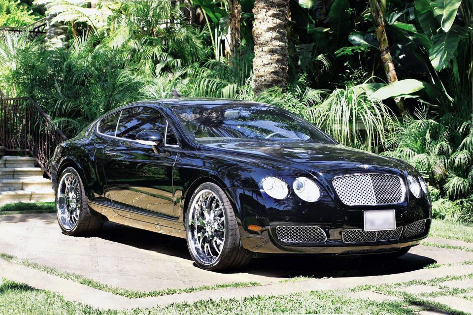 Black Bentley Continental GT coupe.