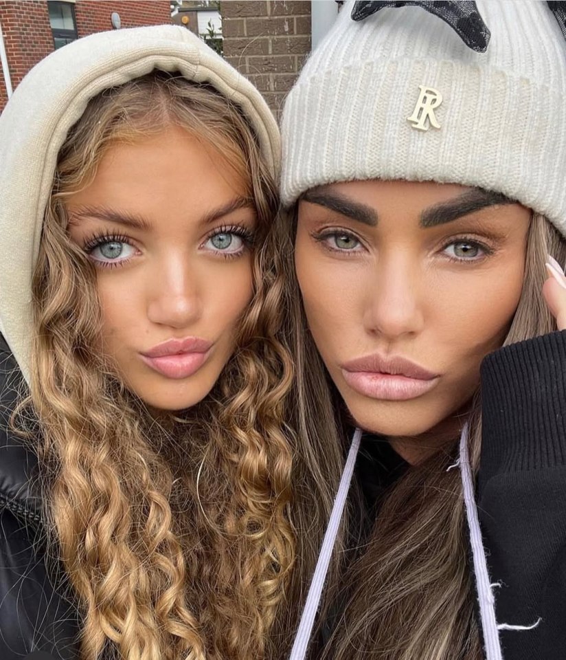Photo of two women.