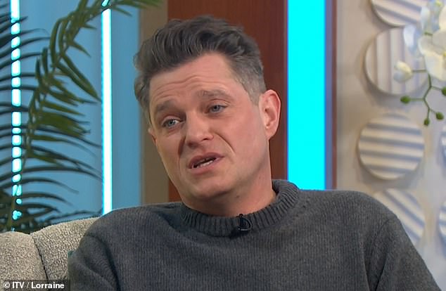 Mathew Horne struggled to contain his emotions as he revealed a Gavin And Stacey crew member died suddenly, (stock image)