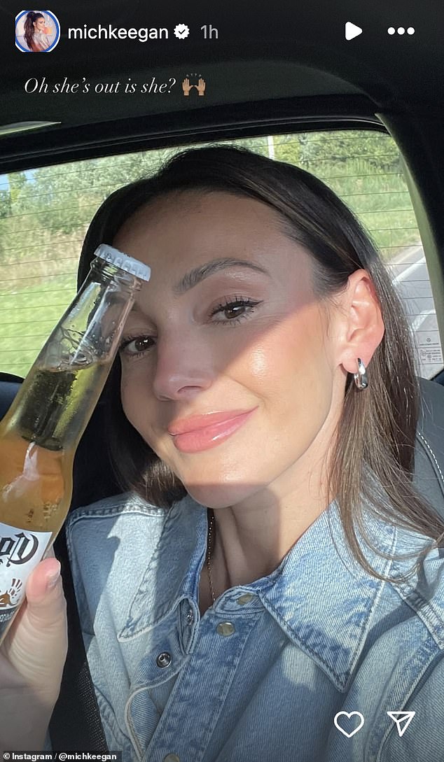 Michelle Keegan posted a stunning selfie with a bottle of Corona beer to Instagram on Saturday as she enjoyed a night on the town