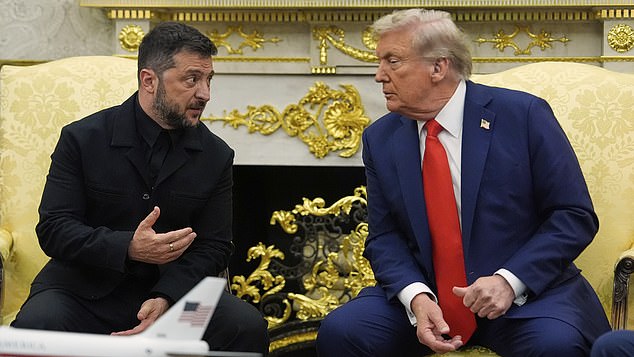 President Donald Trump meets with Ukraine's President Volodymyr Zelenskyy in the Oval Office at the White House, Monday, Aug. 18, 2025, in Washington. (AP Photo/Julia Demaree Nikhinson)