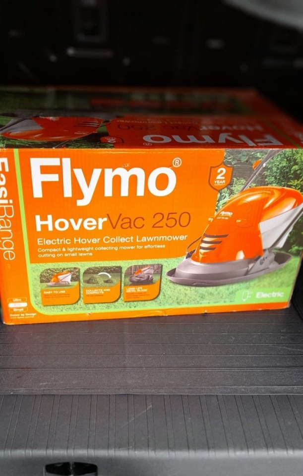 Flymo HoverVac 250 electric lawnmower box.