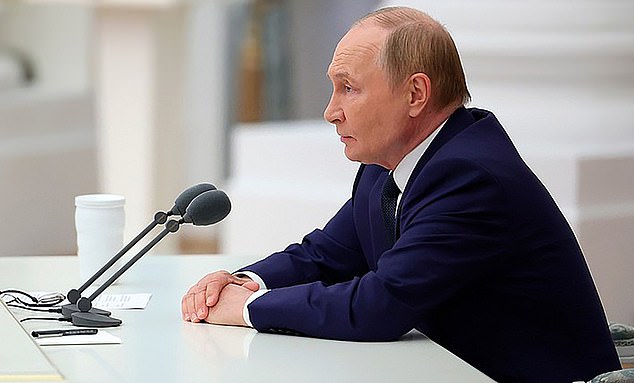 Mandatory Credit: Photo by Russian Presidential Office/UPI/Shutterstock (15441819e) Russian President Vladimir Putin held a meeting with government officials and military leaders at his residence in Moscow on Thursday, August 14, 2025, to brief them on preparations for the upcoming Russian-American summit in Alaska. President Putin's Meeting With Russian Officials on Preparations For The Russian-US Summit, Moscow, Russia - 14 Aug 2025
