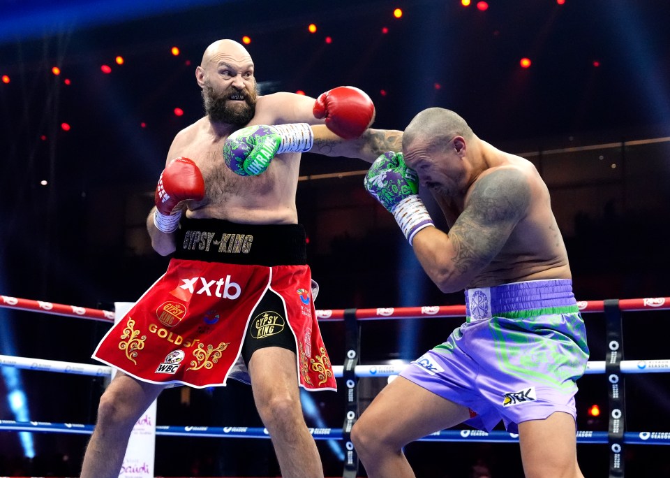 Tyson Fury boxing Oleksandr Usyk.