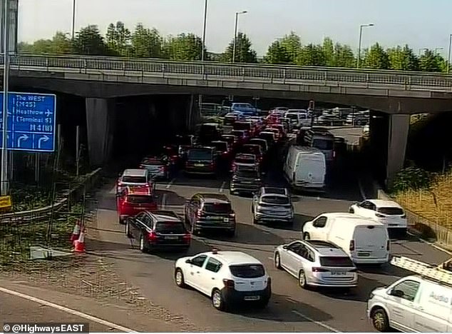 Images of traffic filling the motorway were shared alongside the post showing long queues
