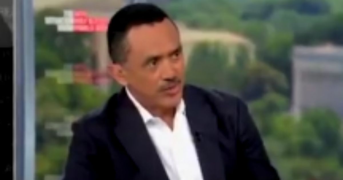 CNN Senior Justice Correspondent Evan Perez demonstrated his lack of understanding of weapons on Wednesday following a shooting at Annunciation Catholic Church and School in Minneapolis, Minnesota.