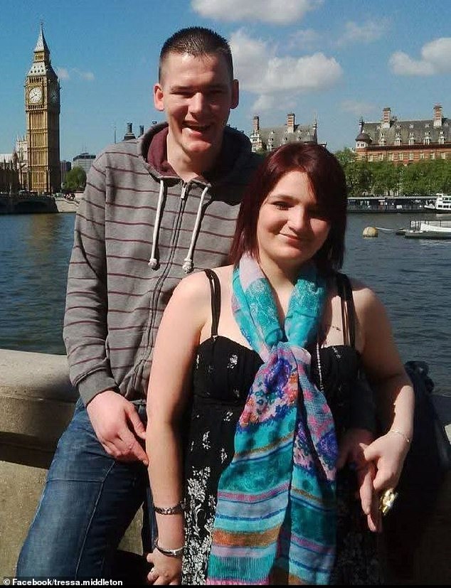 Tressa Middleton has revealed she is expecting a new child with partner Darren Young