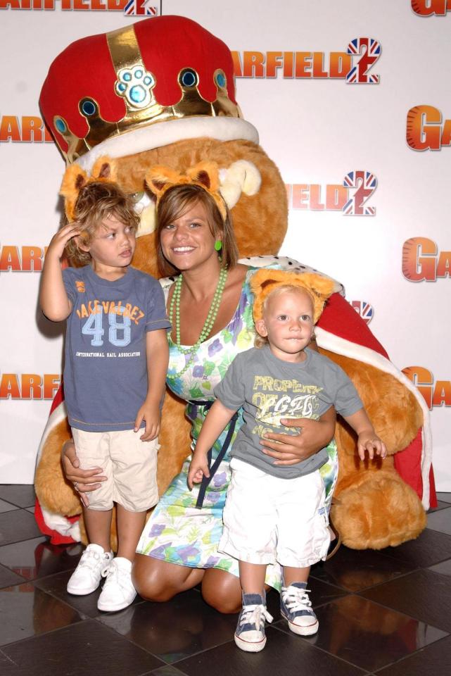 Jade Goody with her sons at the Garfield 2 premiere.