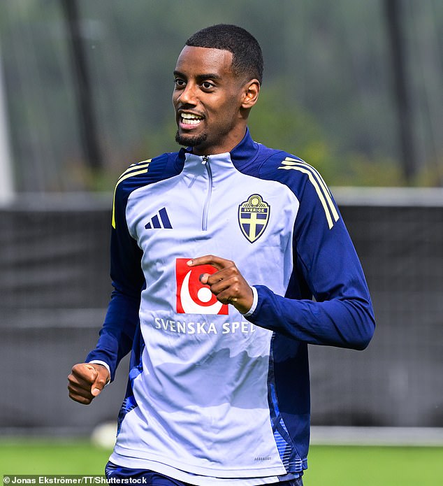 Isak's agent gave a statement to talkSPORT making a dig at Isak's old club Newcastle