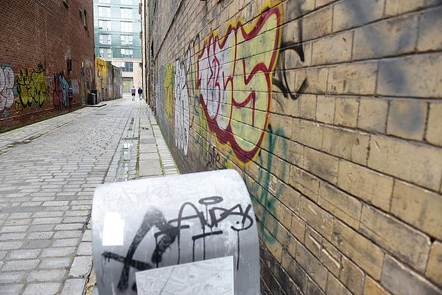 There were 1,017 drug misuse deaths in Scotland last year, new figures from the National Records of Scotland have shown