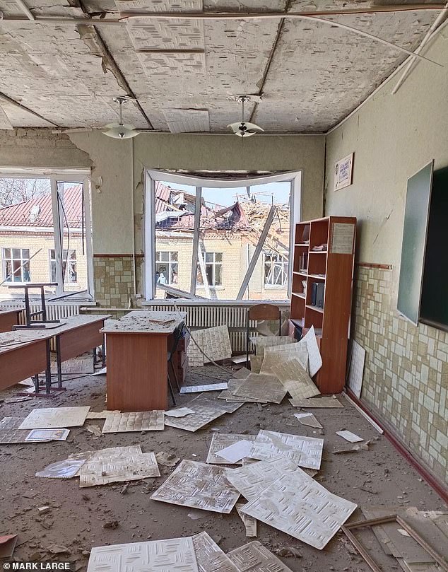 A classroom in Kharkiv, where the children are from, which was completely destroyed by a bomb sent by Kremlin warmonger Vladimir Putin